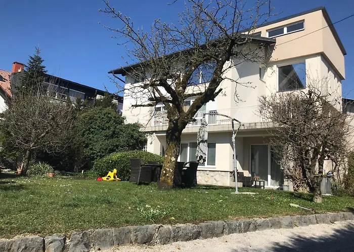 Hello Ljubljana- Green Way And Guest house *