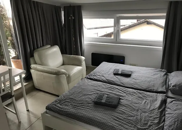 Hello Ljubljana- Green Way And Guest house