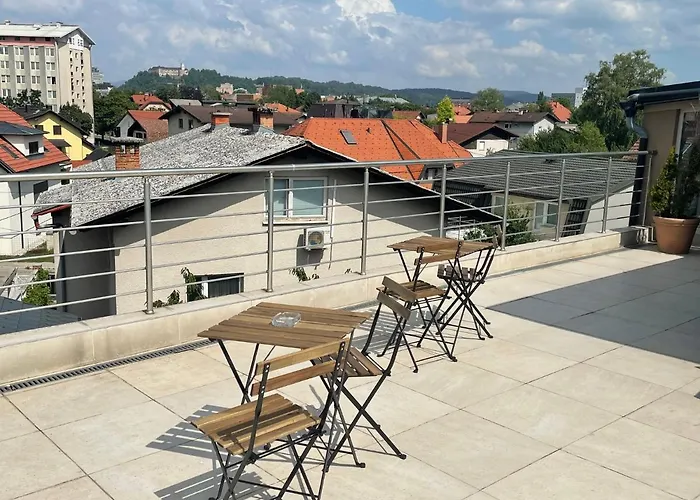 Hello Ljubljana- Green Way And Guest house